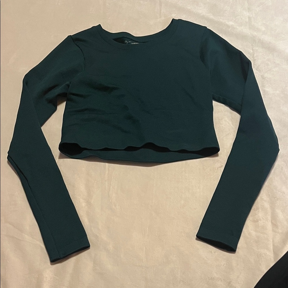 Aerie offline Women's Long Sleeve workout Crop Top - Dark Green